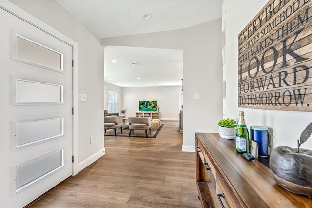 Building Photo - 3151 Kinkaid Dr