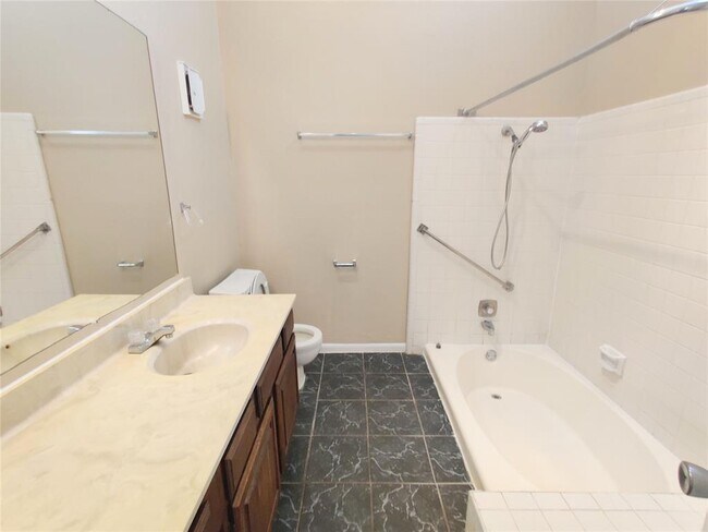 Building Photo - 5346 Randon Rd