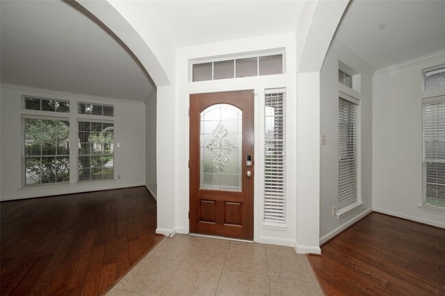 Building Photo - 14830 Barton Grove Ln