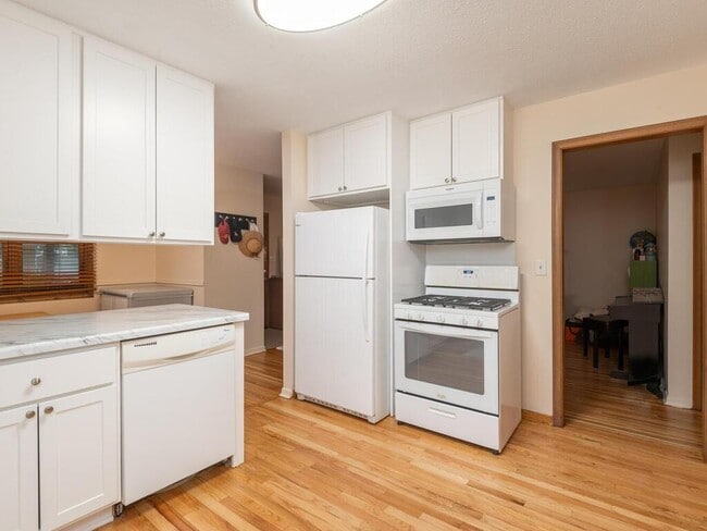 Building Photo - 6321 Wilryan Ave