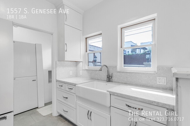Building Photo - 1557 S Genesee Ave