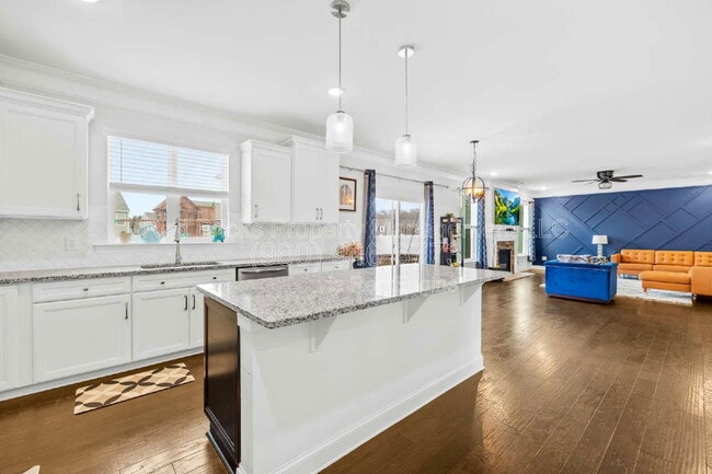 Building Photo - 6126 Russo Ct