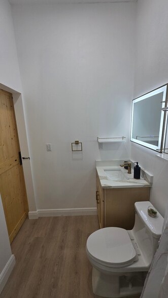 Building Photo - 1818 Farris Ct