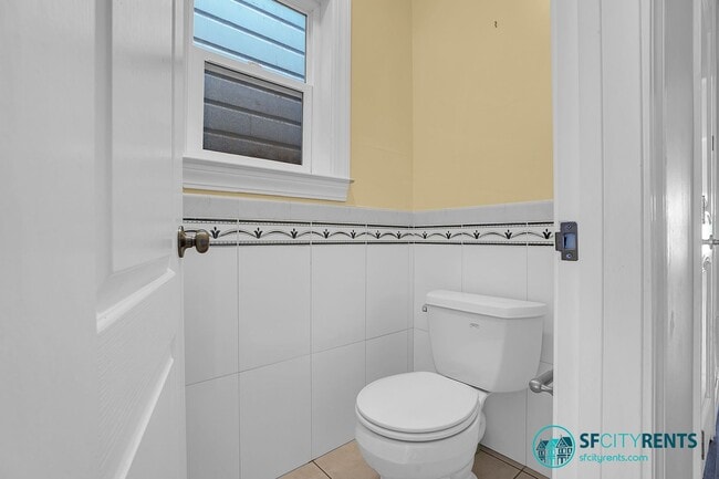 Building Photo - Outer Sunset: Updated Single Family Home w/ Bonus Rooms, Deck, Yard, Garage, EV Charger, Power Wa...