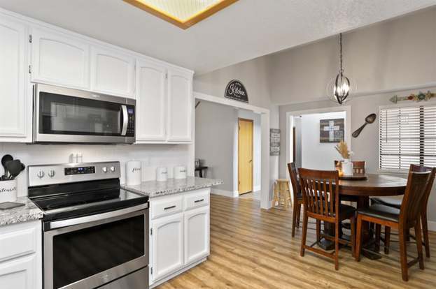 Building Photo - 2209 Prins Alexander Cir