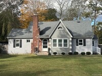 Building Photo - 124 Mount Sinai-Coram Rd