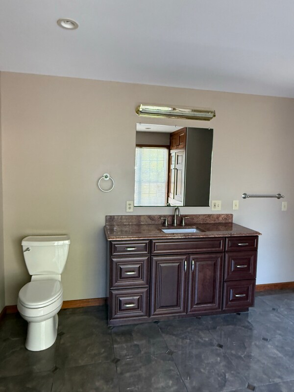 Building Photo - 2637 Mountain Rd