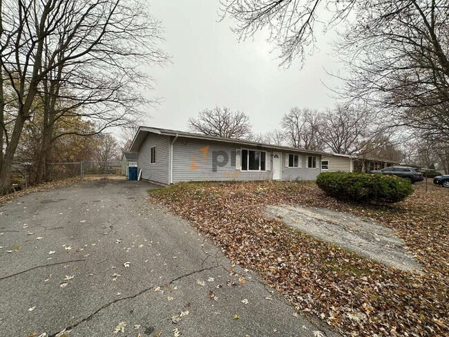 Building Photo - 781 Heritage Rd