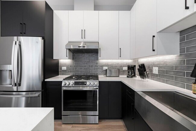 Building Photo - 1606 S Ashland Ave