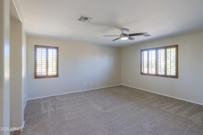 Building Photo - 39147 N Luke Ln