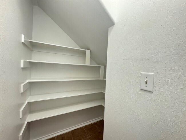 Building Photo - 11531 Jacinth Ct