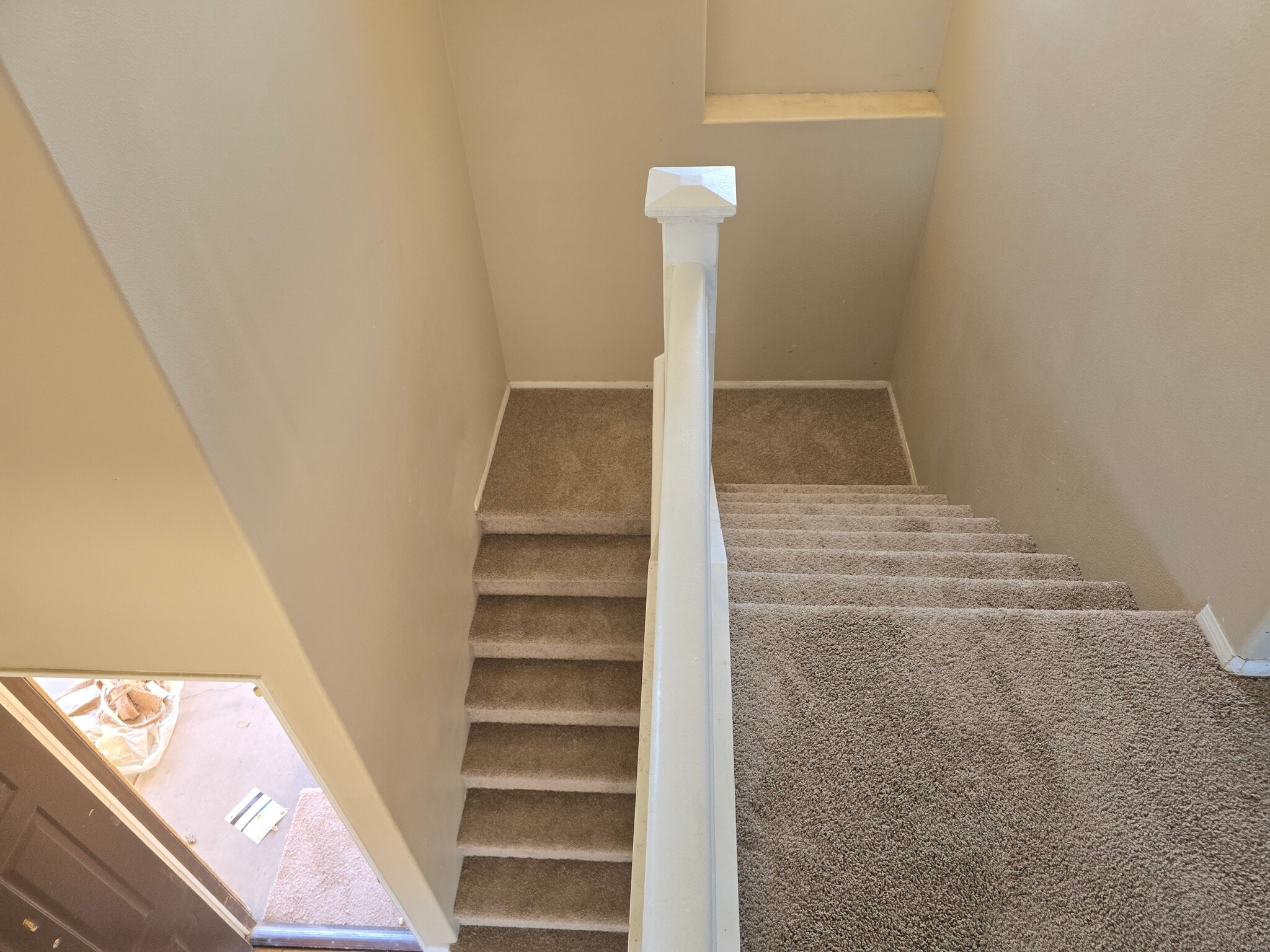 Building Photo - 11676 Azalia Dr