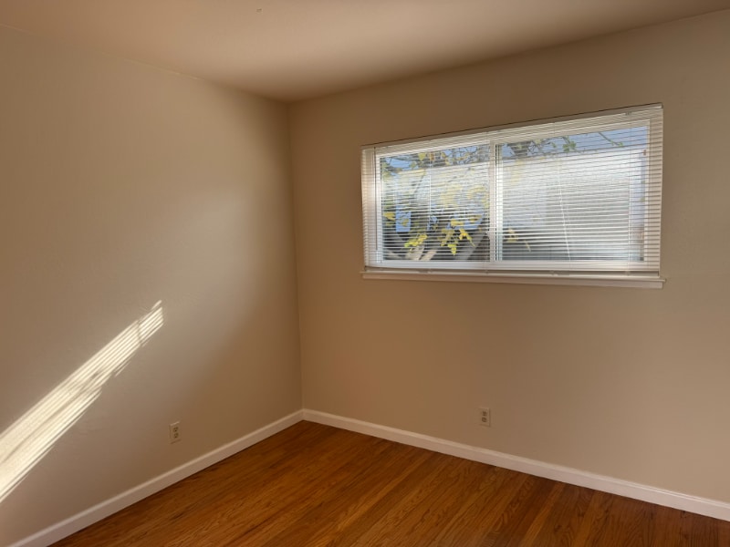 Building Photo - 1169 Flying Fish St