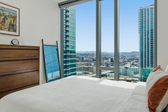 Building Photo - 399 Fremont St
