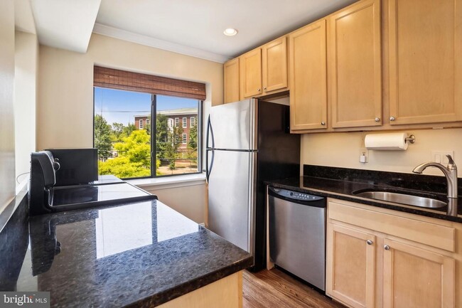 Kitchen - 5754 Colorado Ave NW