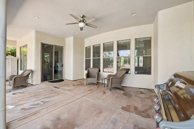 Building Photo - 49460 Rancho San Francisquito