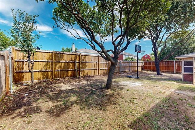 Building Photo - 204 Prentice Dr
