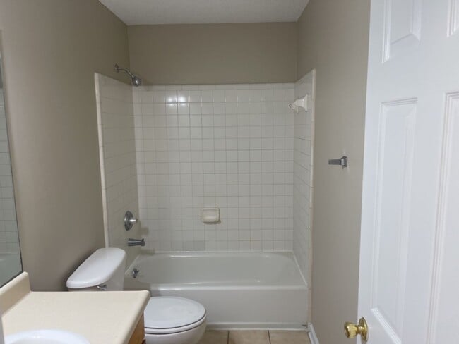 Building Photo - 22 E Dubois St