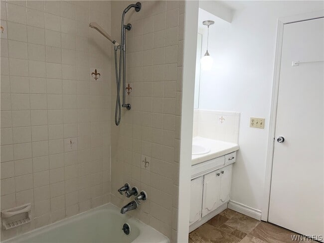 Building Photo - 263 Fruitwood Terrace