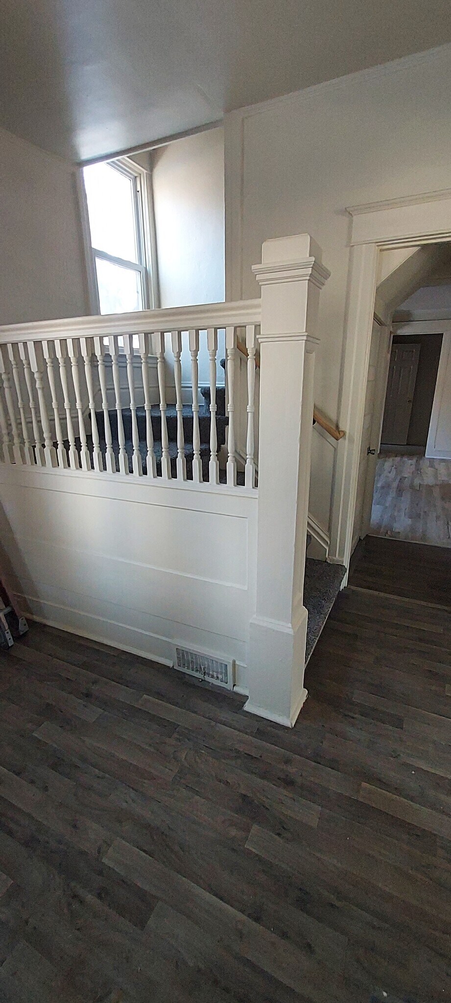 Building Photo - 730 Ashland Ave