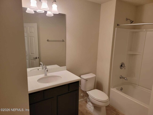 Building Photo - 6791 Roundleaf Dr