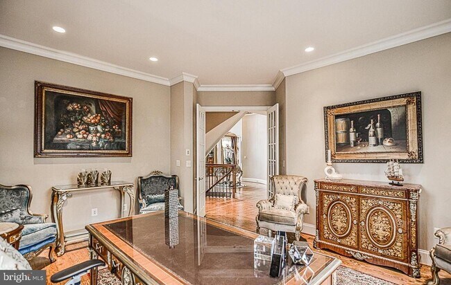 Building Photo - 7841 Montvale Way
