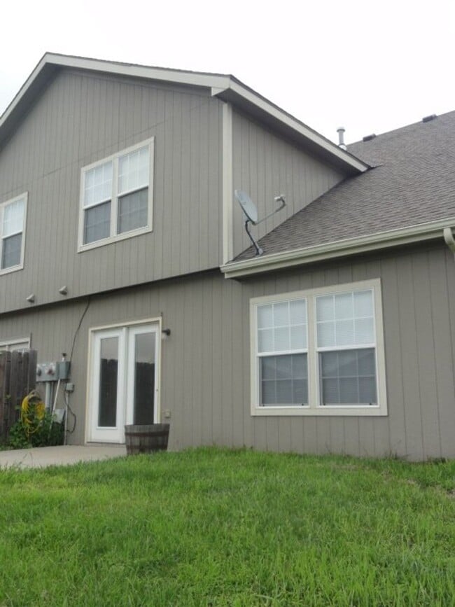 Building Photo - North Park Location, Beautiful Home