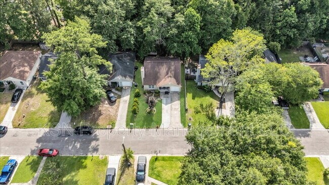 Building Photo - 7317 Leghorn St