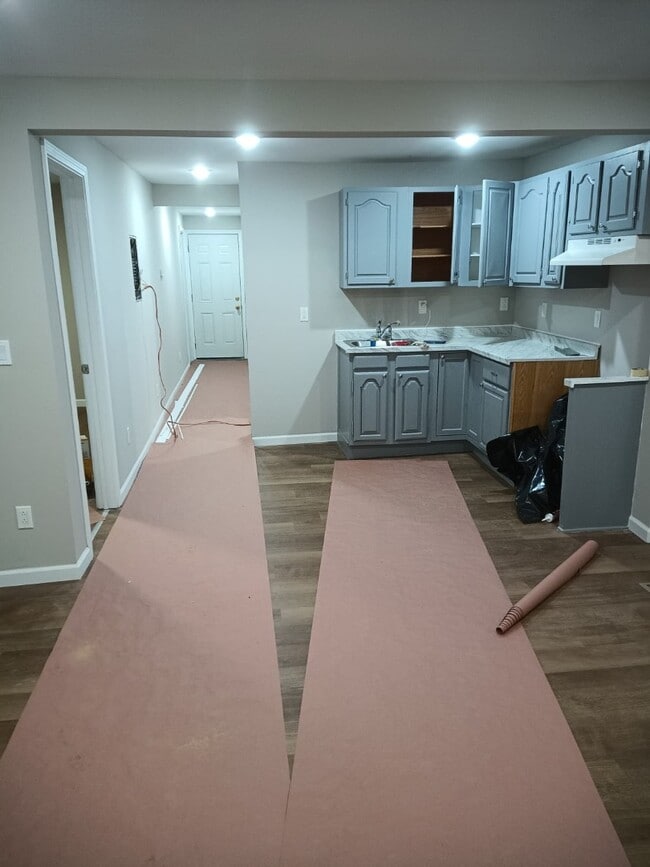 Building Photo - 1115 Dudley Ave