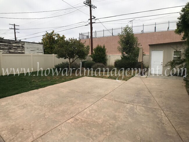 Building Photo - Beautifully remodeled Spanish style home with Granny Flat, Washer & Dryer, Large Backyard!