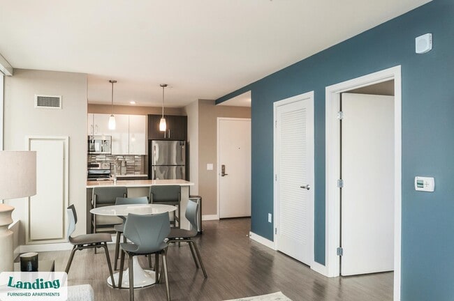 Building Photo - 151 S State St