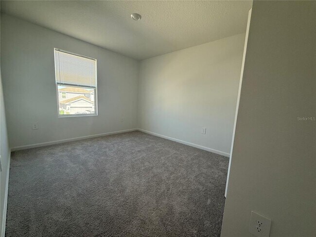 Building Photo - 1926 Sarah St