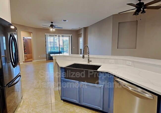 Building Photo - 2131 Lacosta Pl