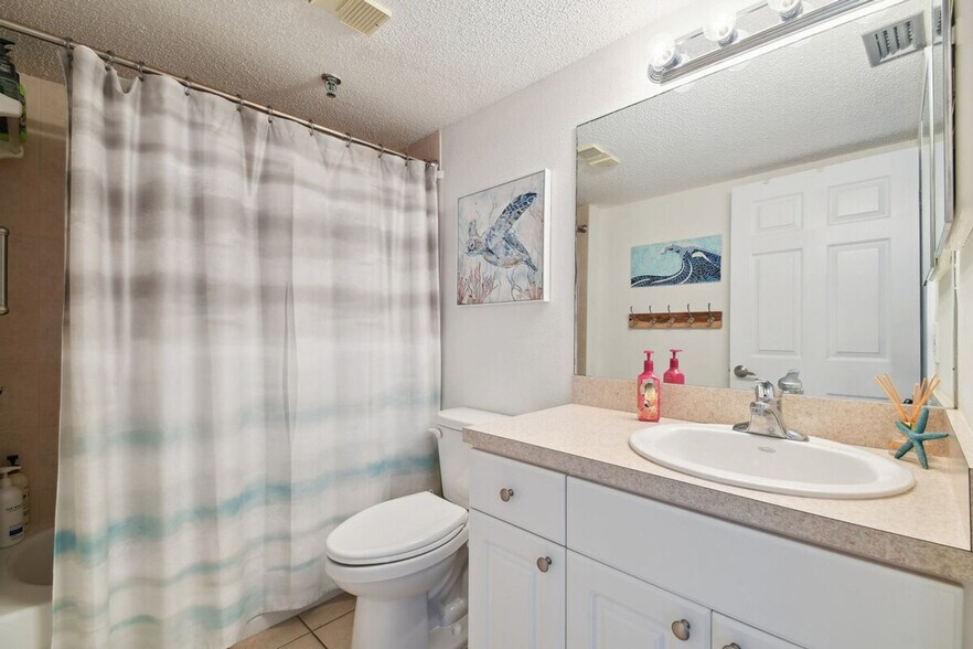 Building Photo - 15400 Gulf Blvd