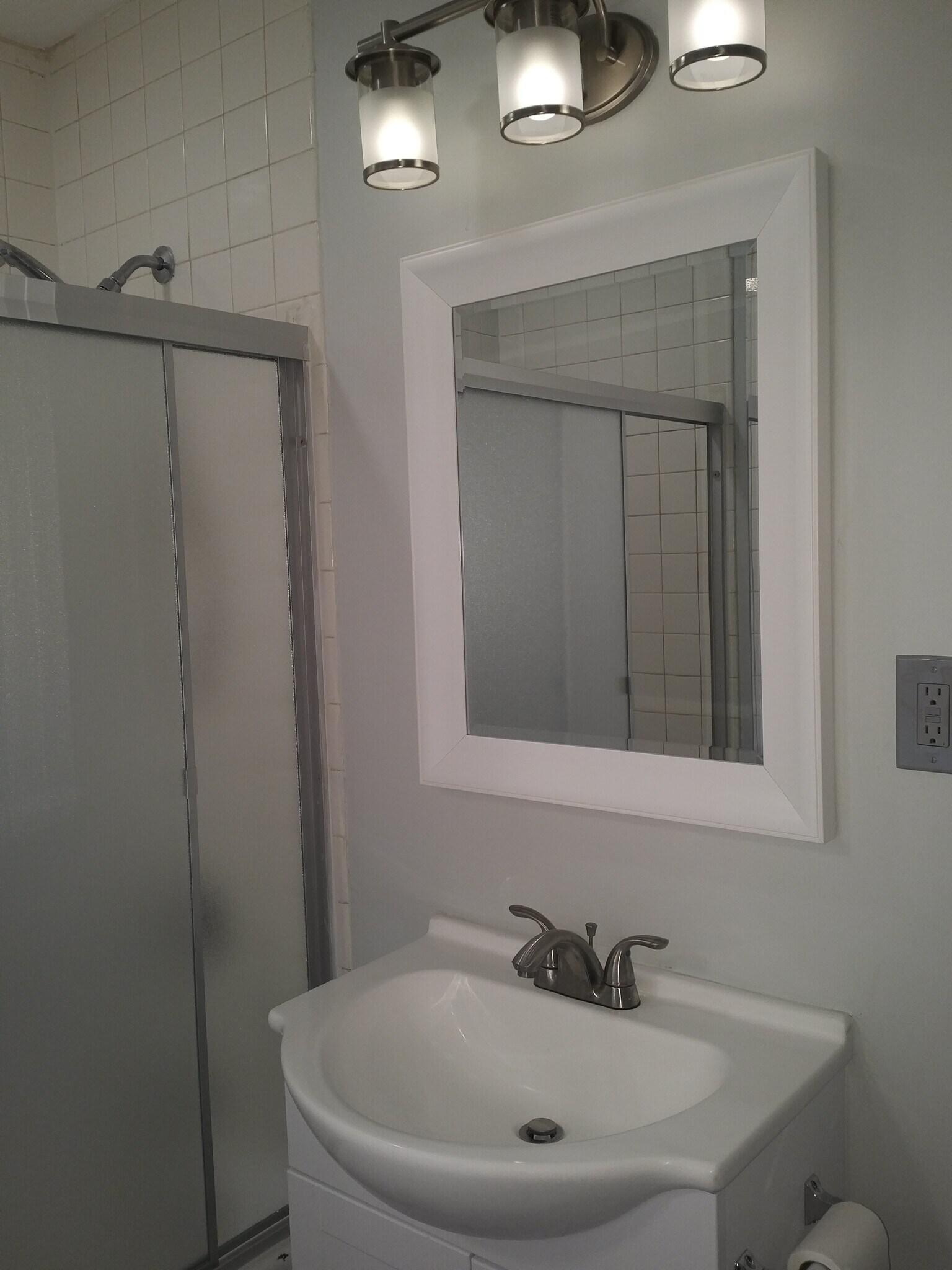 Newly Renovated Bathroom - 111 Mulberry St