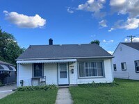 Building Photo - 1412 E Goulson Ave