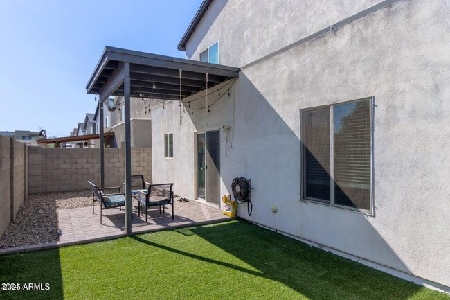 Building Photo - 1013 E Odeum Ln