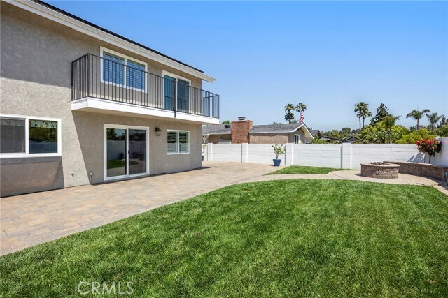 Building Photo - 17776 Buena Vista Ave