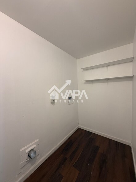 Building Photo - 5607 Summer Gold Dr