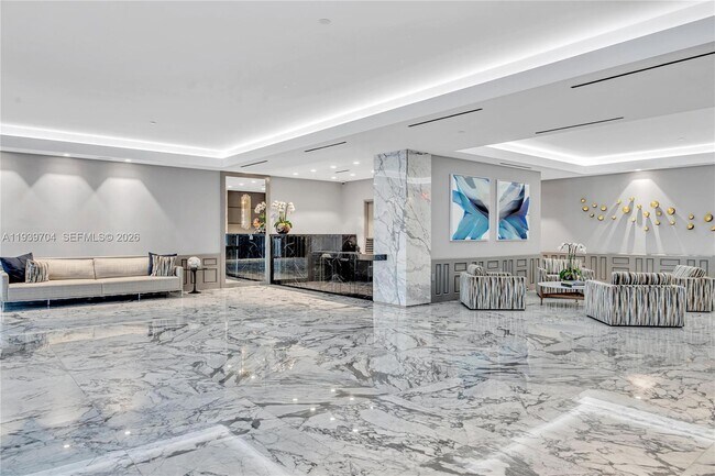 Building Photo - 11 Island Ave