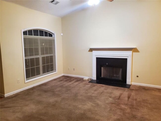 Building Photo - 6710 Gina Agha Cir