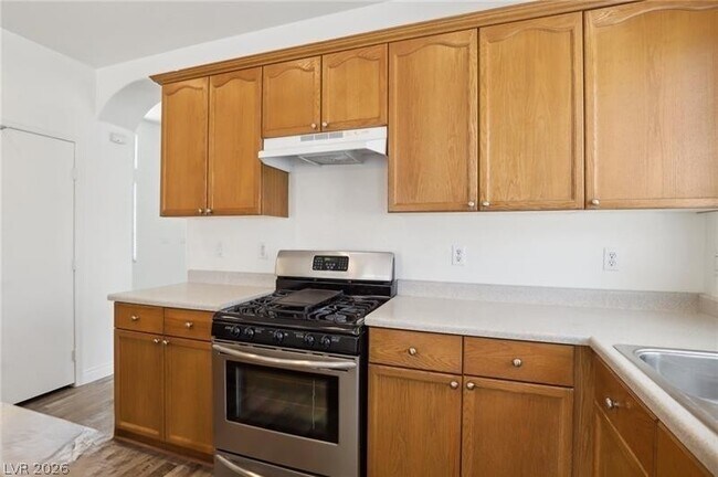 Building Photo - 5433 Overlook Valley St