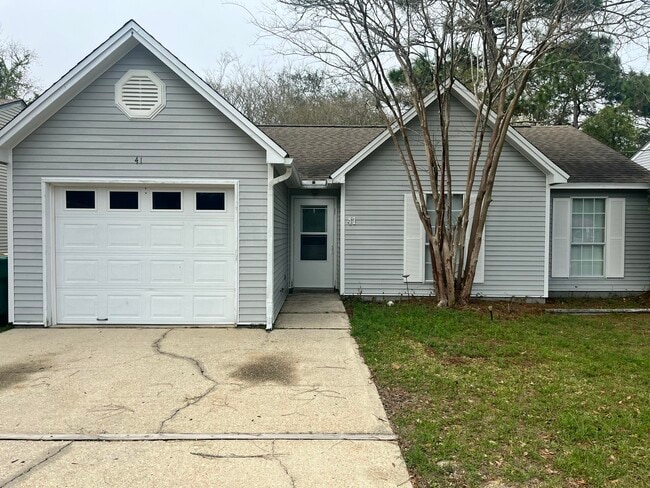 Building Photo - 41 3rd Ave