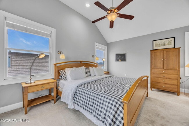 Building Photo - 46 Barberie Ave