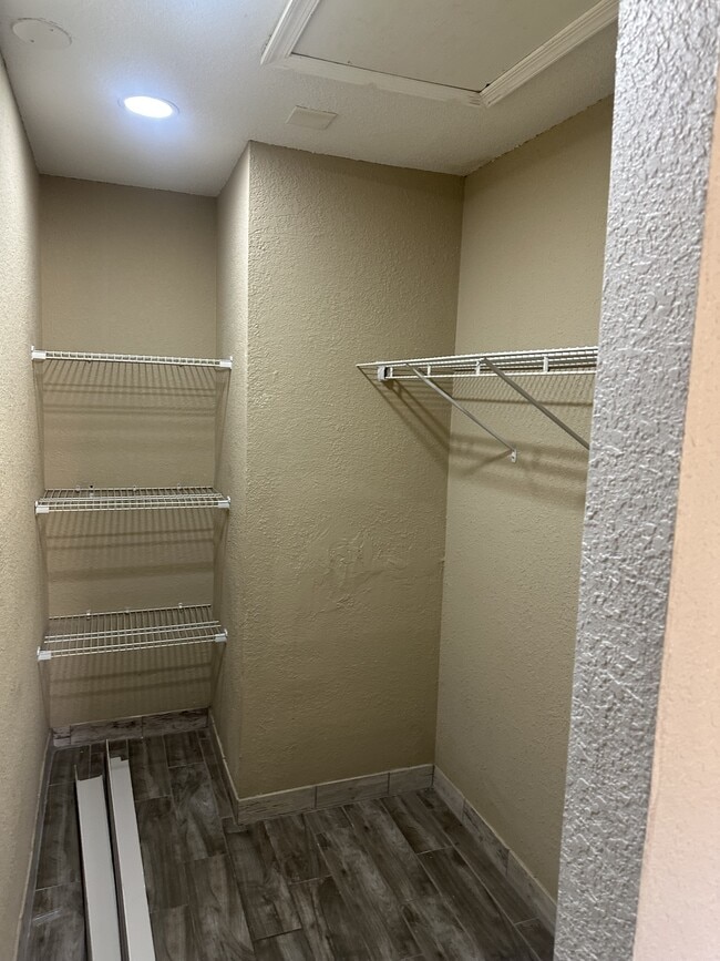 Building Photo - 2541 NW 56th Ave