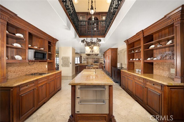 Building Photo - 3300 Palos Verdes Dr W