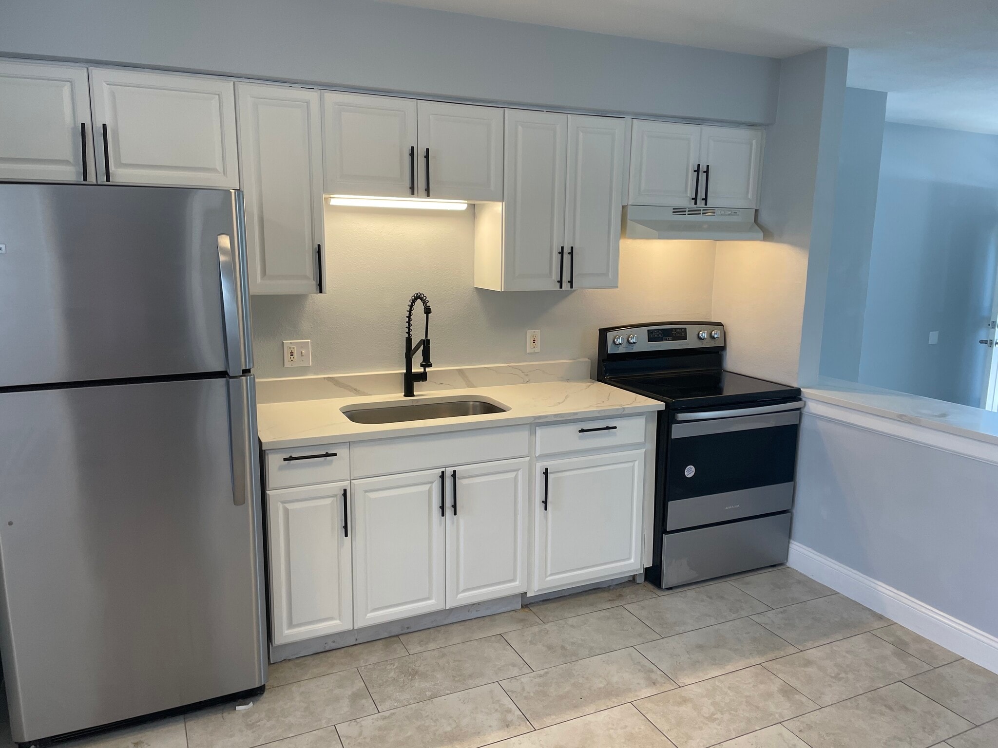New appliances and completely new kitchen upgrade - 3815 1ST AVE N