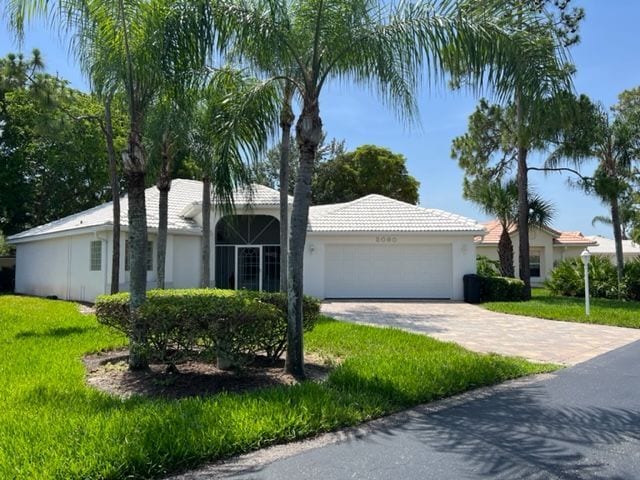 Building Photo - 2060 King Tarpon Dr