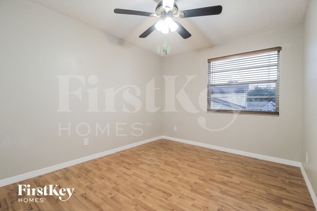 Building Photo - 3021 Dikewood Ct