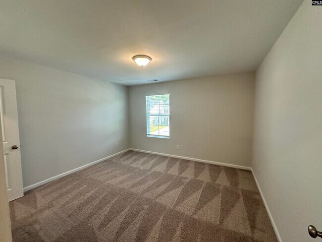 Building Photo - 244 Watkin Wy